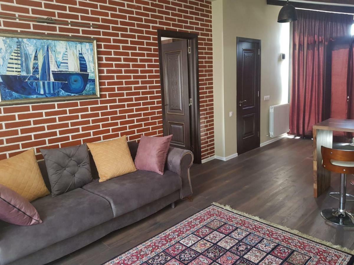 Apart Hotel Avlabari Yard Tbilisi Exteriör bild
